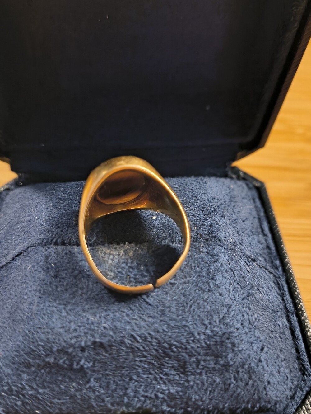 Vintage 18K Gold 750 Tiger Eye Oval Signet Ring Size 8.5 - Picture 6 of 9